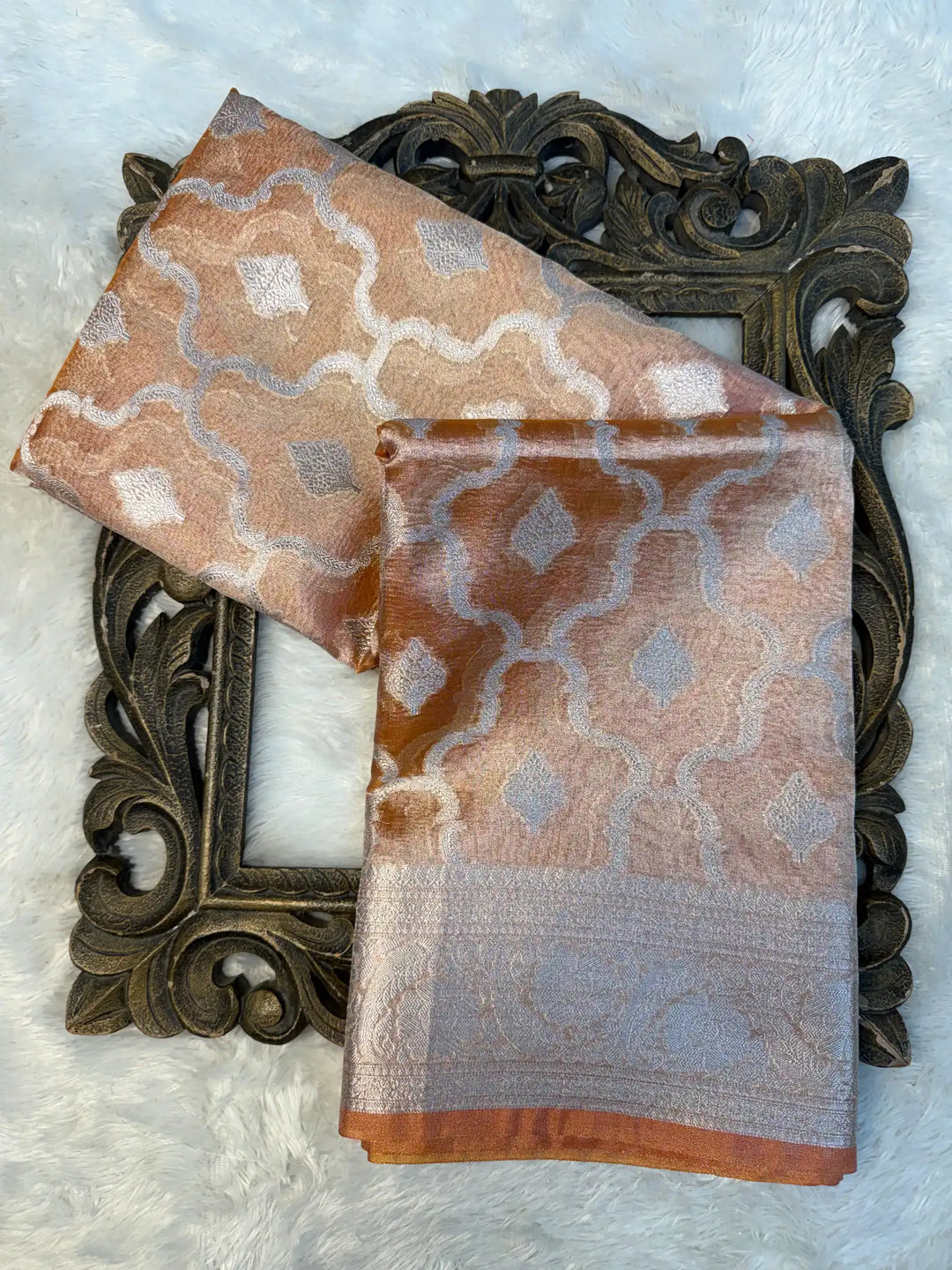 Eccentric Weave Softsilk Traditional Banarasi Saree