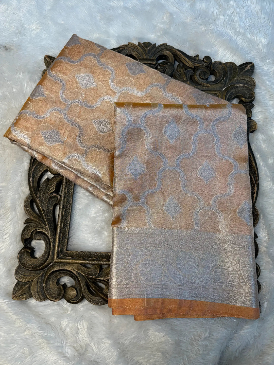Eccentric Weave Softsilk Traditional Banarasi Saree