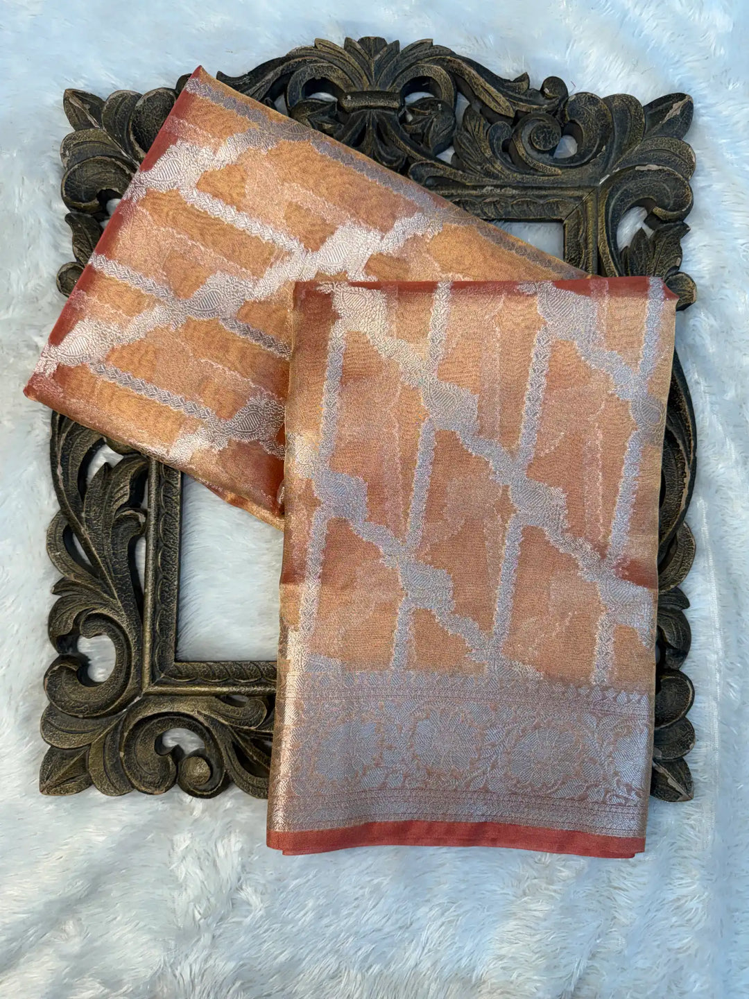 Contemporary Weave Kora Tissue Silk Banarasi Saree