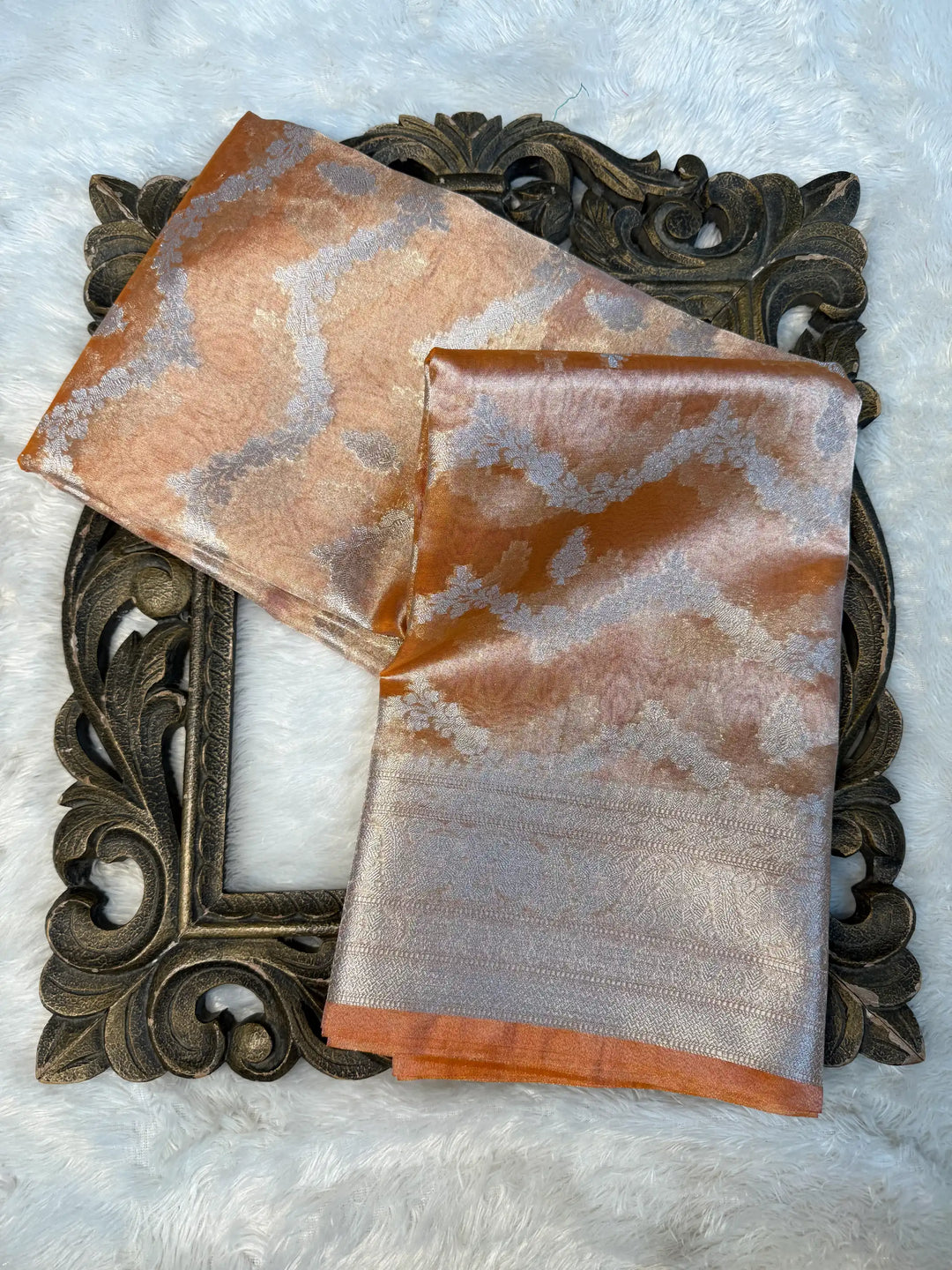 Eccentric Weave Softsilk Traditional Banarasi Saree