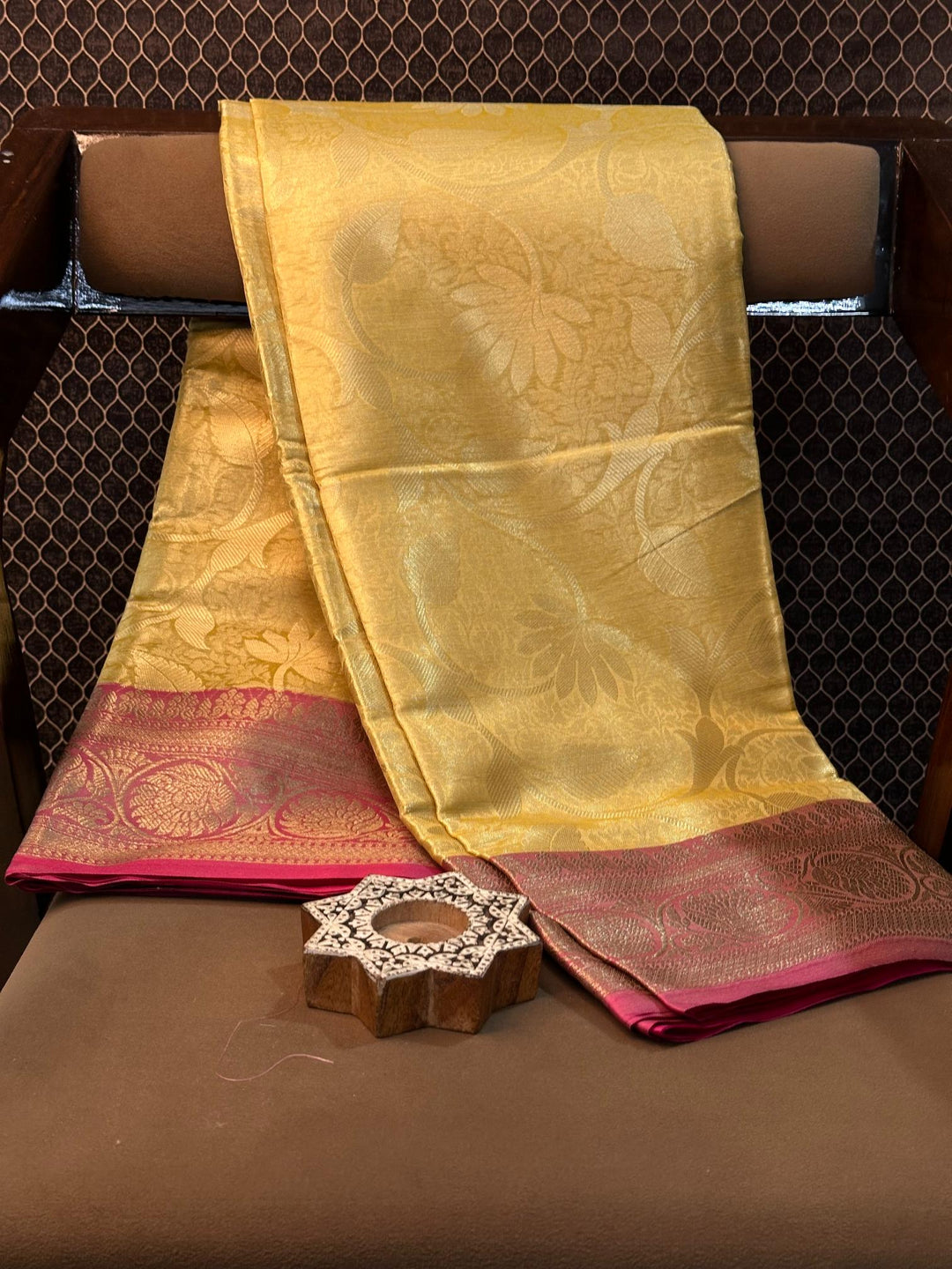 Eccentric zari weave Softsilk Banarasi saree