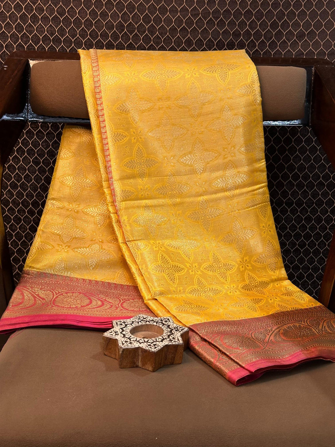 Eccentric zari weave Softsilk Banarasi saree