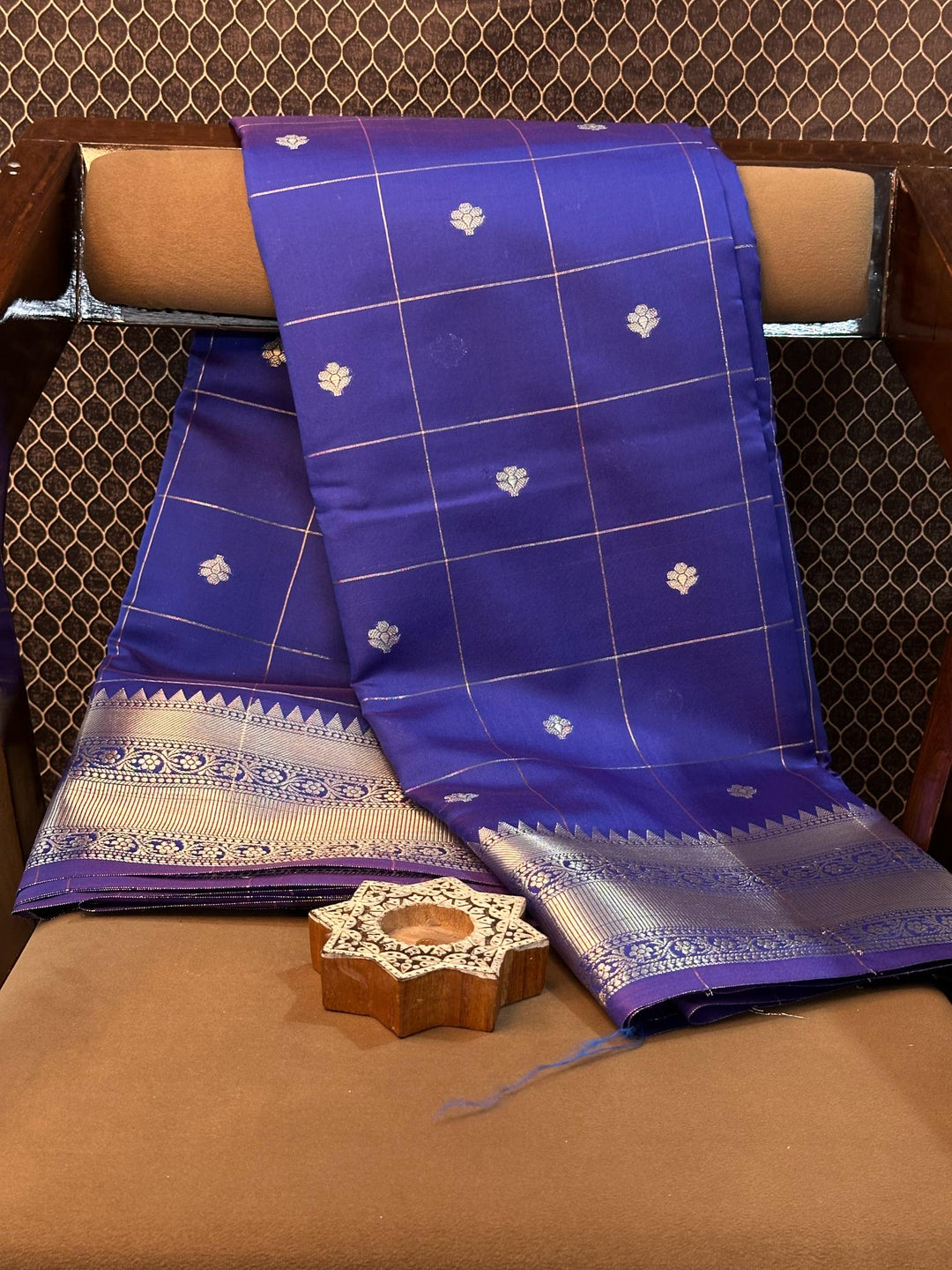 Eccentric zari weave Softsilk Banarasi saree