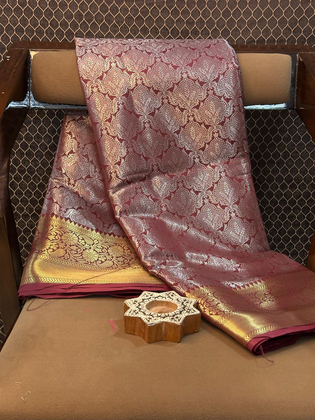 Eccentric Zari Weave Softsilk Heritage Banarasi Saree