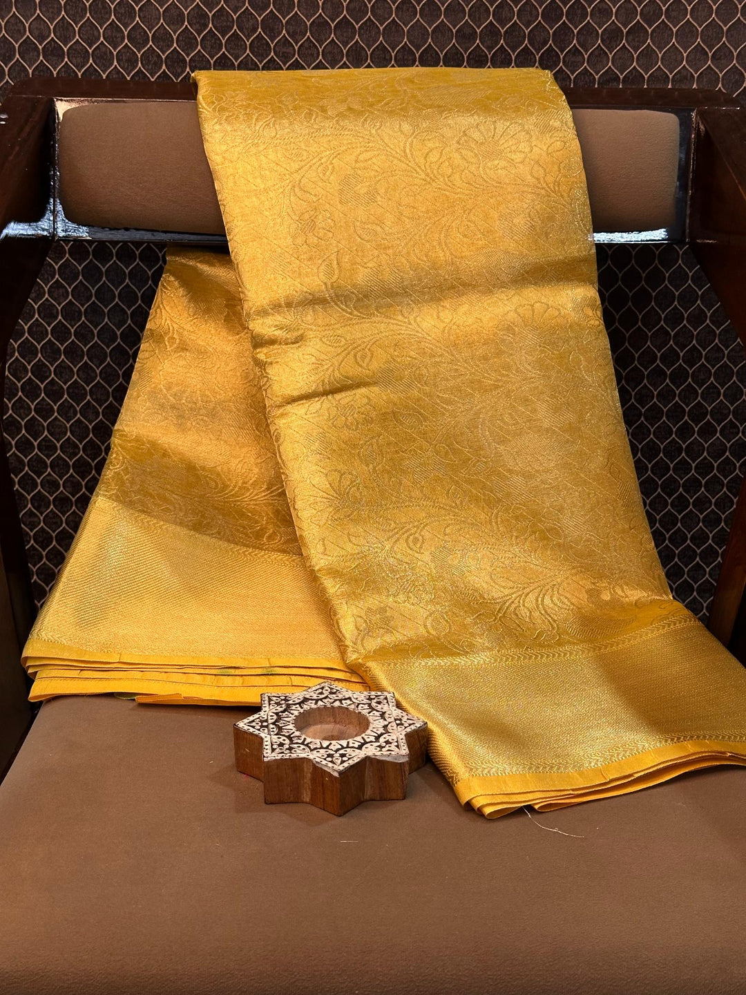 Eccentric zari weave Softsilk Banarasi saree