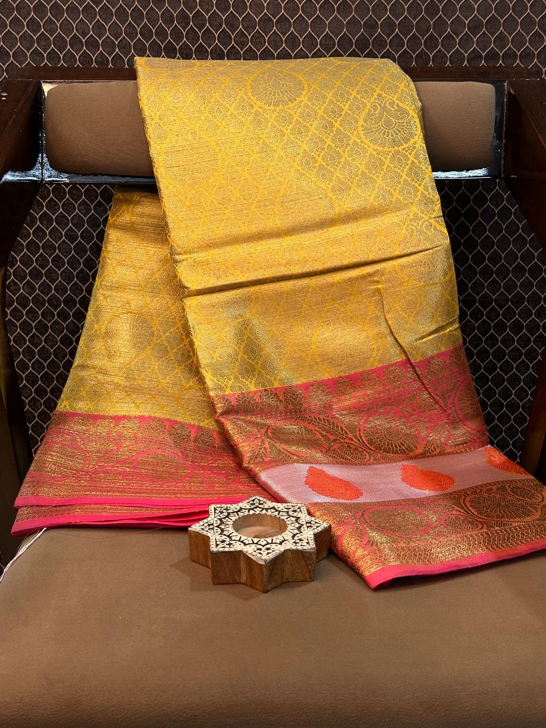 Eccentric zari weave Softsilk Banarasi saree
