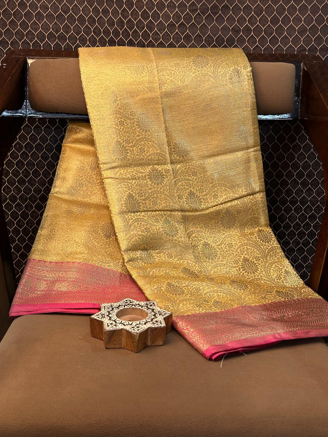 Eccentric zari weave Softsilk Banarasi saree