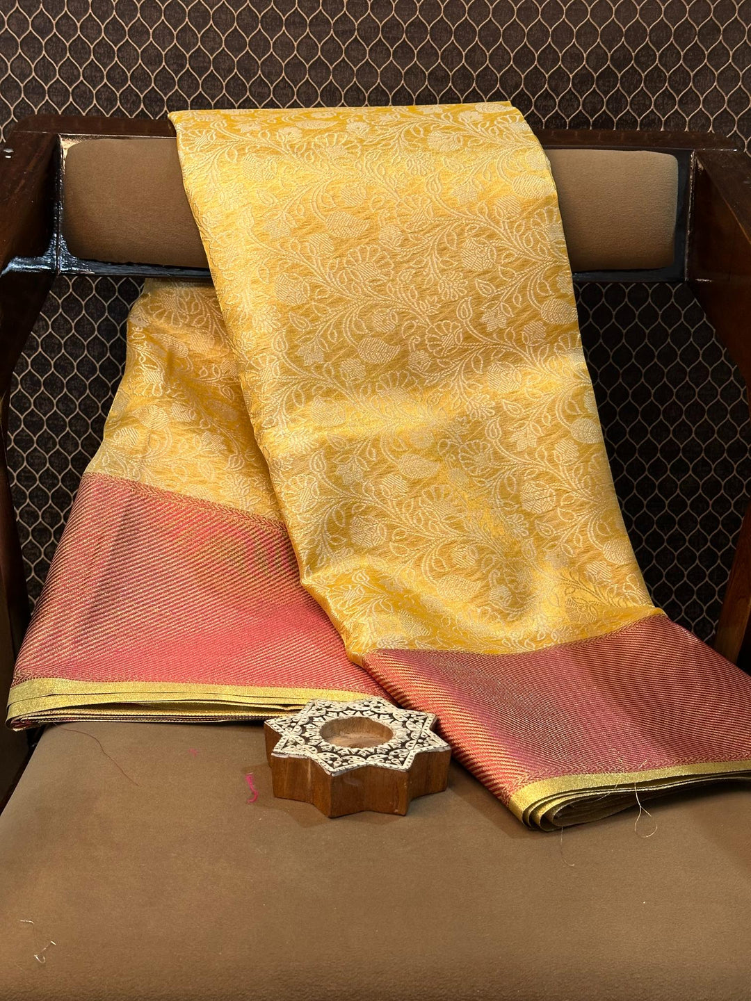 Eccentric zari weave Softsilk Banarasi saree