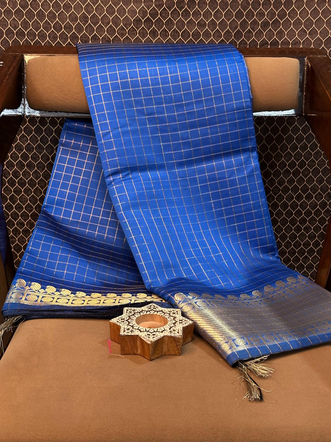 Eccentric Zari Weave Softsilk Heritage Banarasi Saree