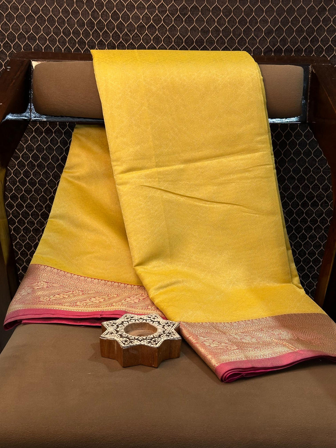 Eccentric zari weave Softsilk Banarasi saree