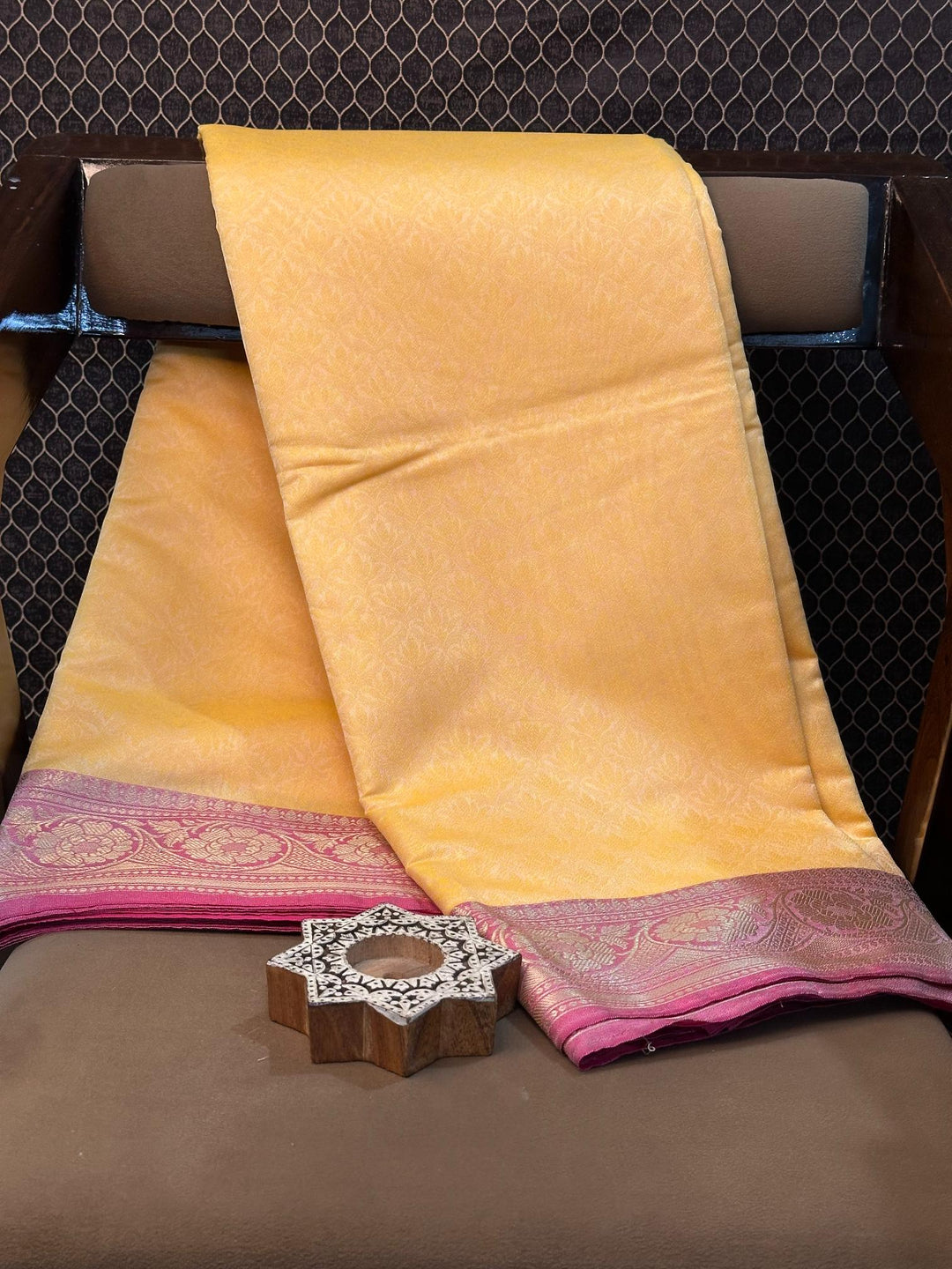 Eccentric zari weave Softsilk Banarasi saree