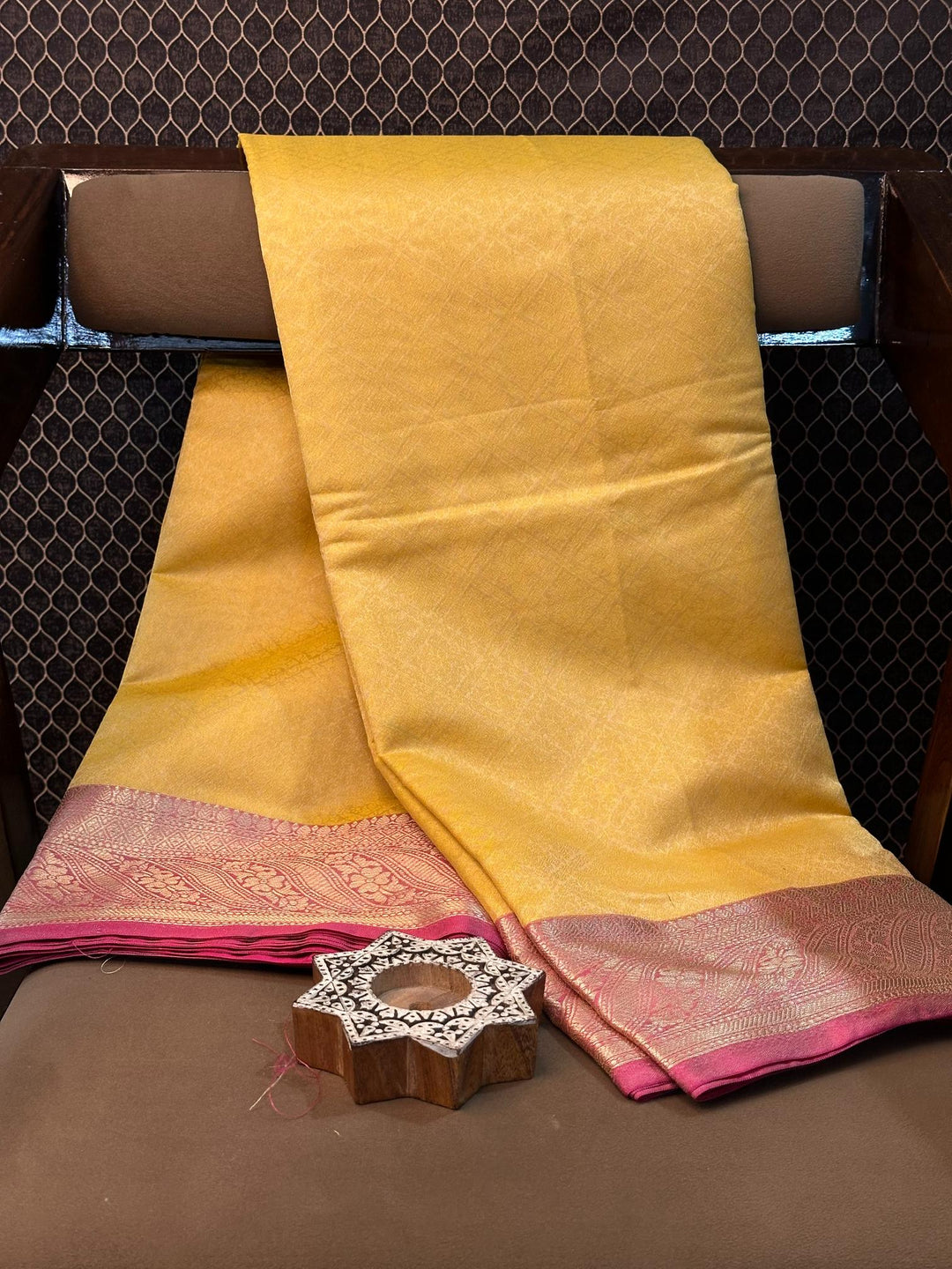 Eccentric zari weave Softsilk Banarasi saree