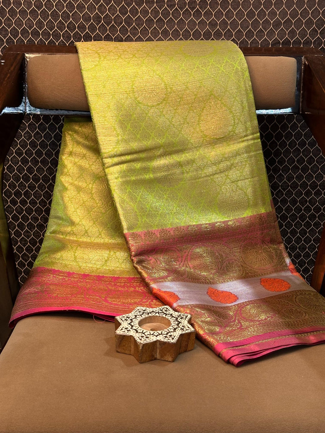 Eccentric zari weave Softsilk Banarasi saree