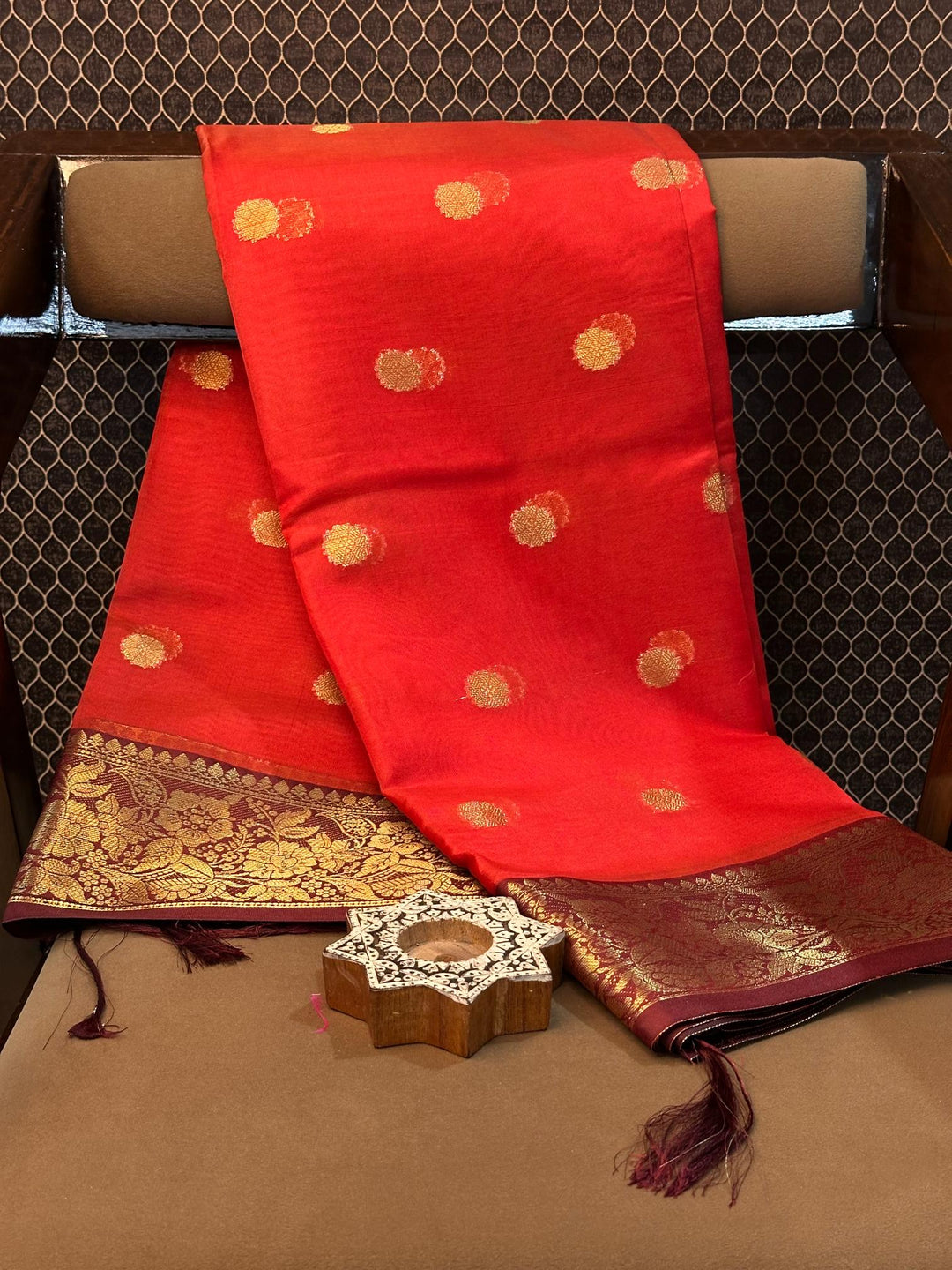 Eccentric zari weave Softsilk Banarasi saree