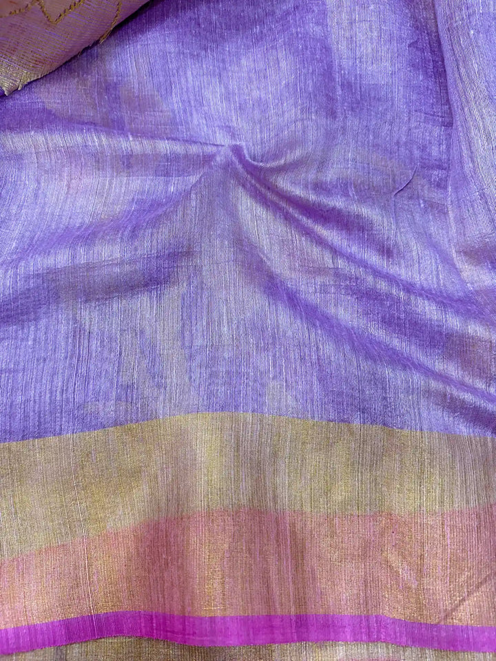 Lavender Pure Matka Silk Floral Banarasi Saree 