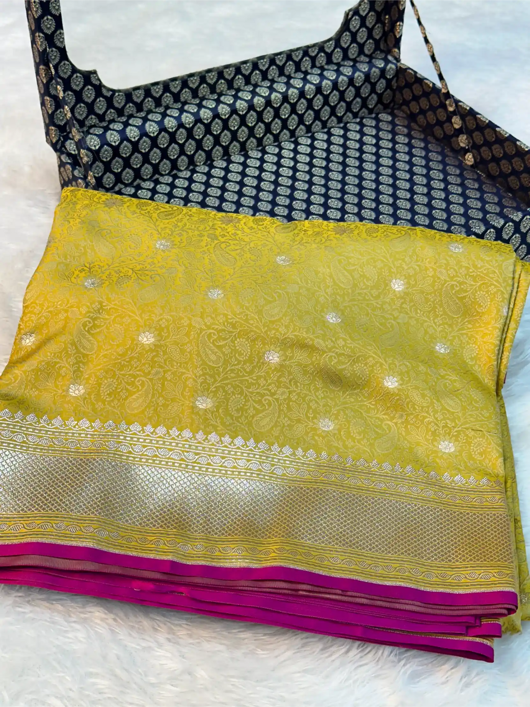 Lemon Yellow Intricate Mashru Katan Silk Tanchoi Banarasi Saree