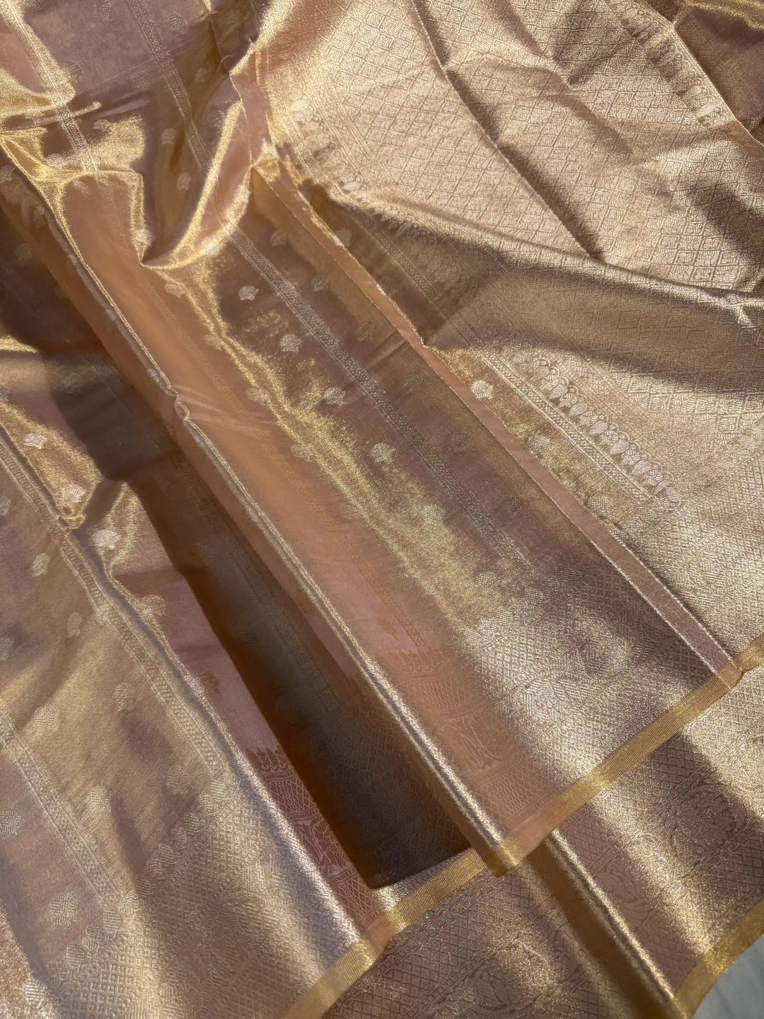 Light Gold Kathan Tissue Silk Zari Buta Banarasi Saree