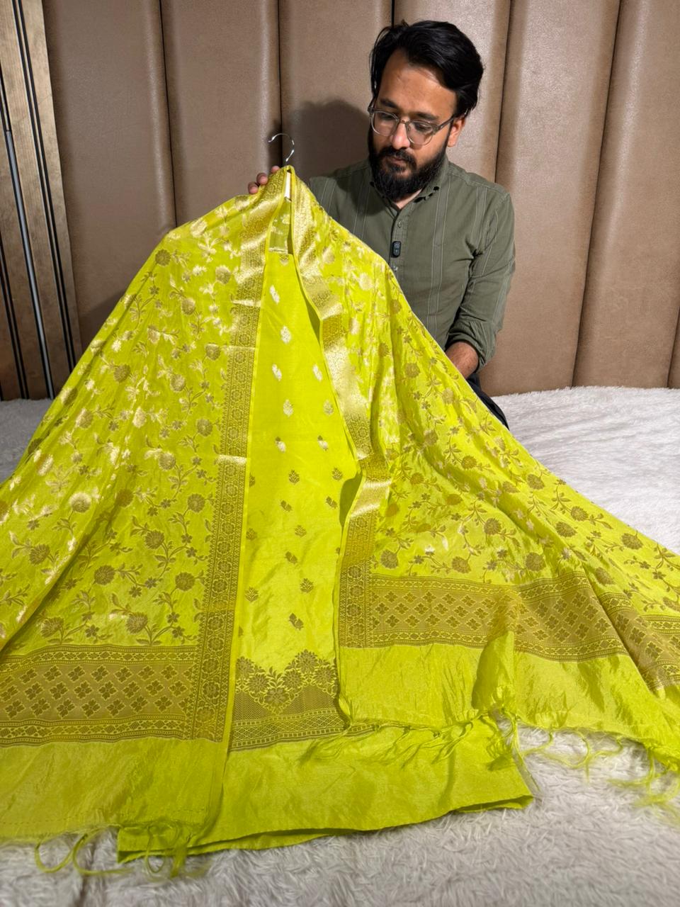 Light Green chinia silk 3 pcs banarasi suit