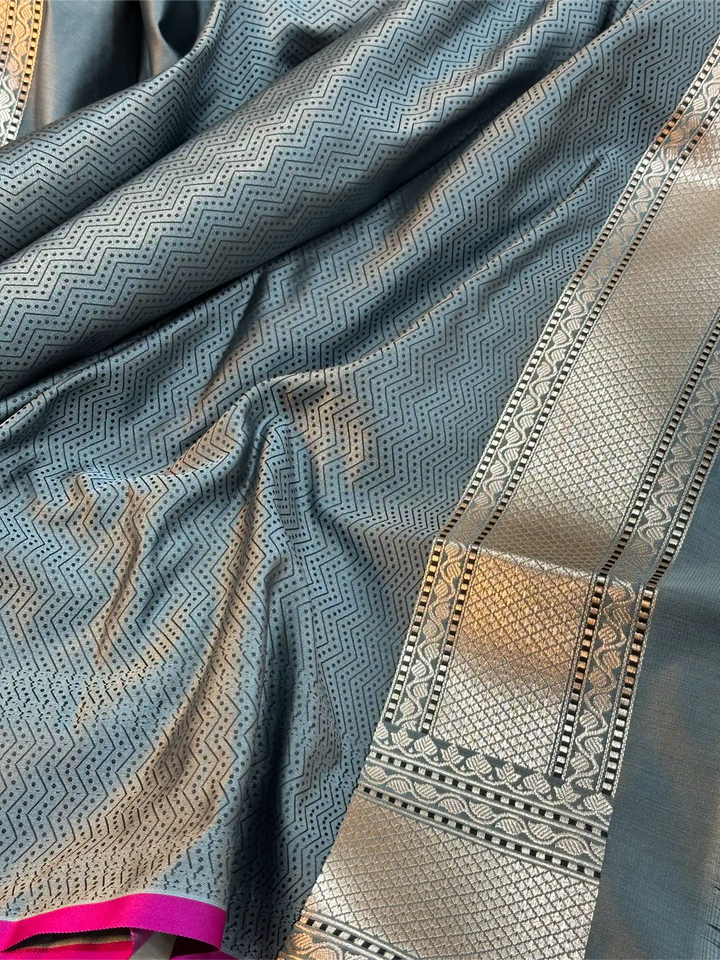 Light Grey Intricate Mashru Katan Silk Tanchoi Banarasi Saree