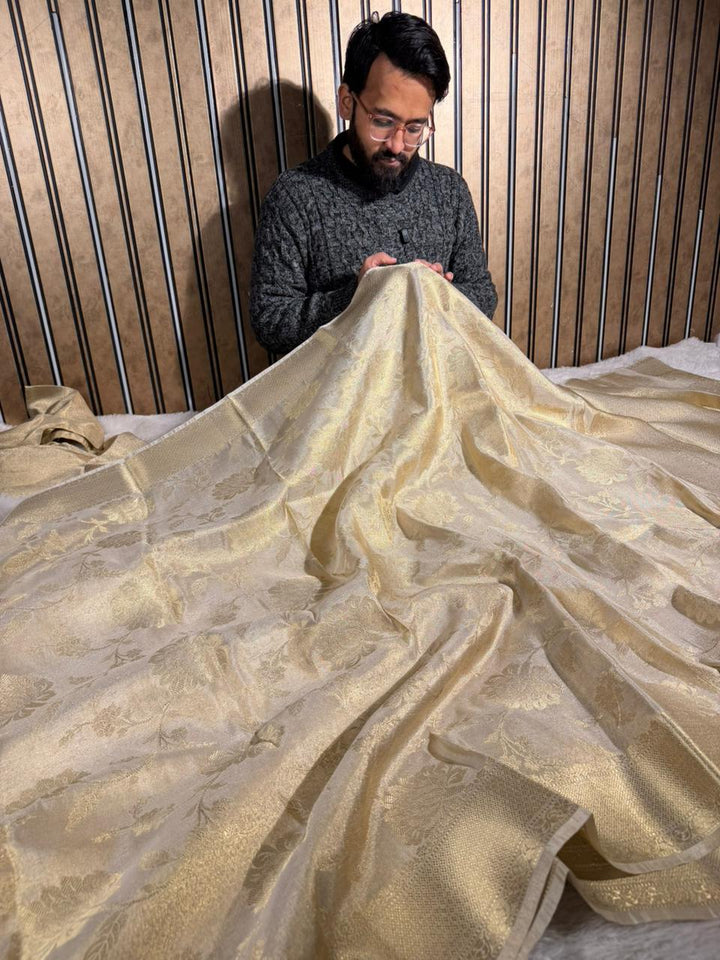 Light Ivory Soft Tissue Silk Heritage Grand Floral Weave Banarasi Saree