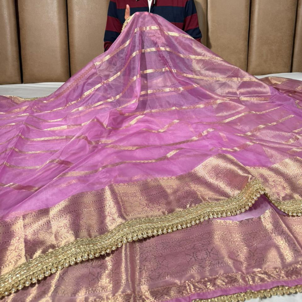 Light Lavender Kora Banarasi Saree With Lace Work