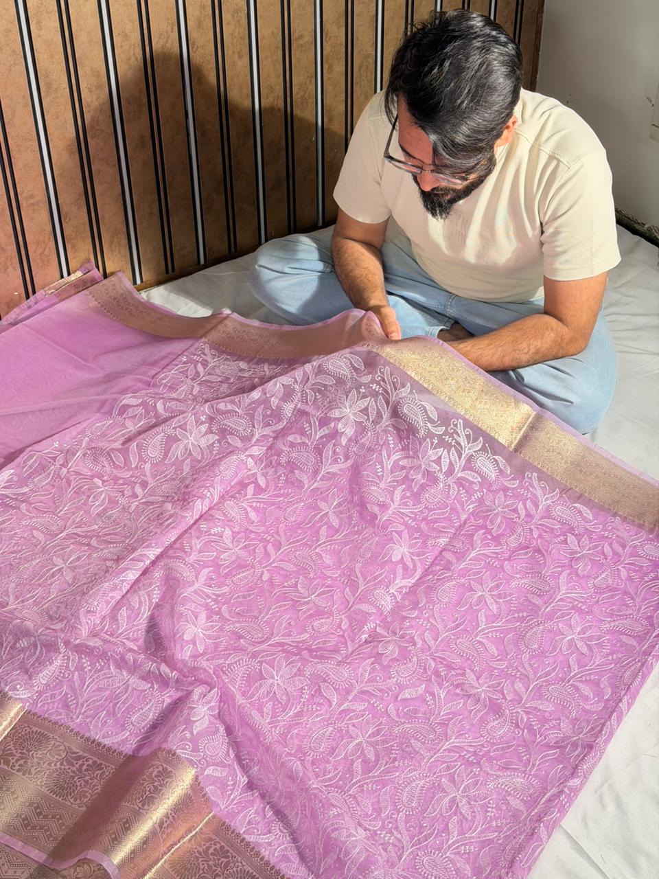 Light Lavender Kora Organza Chikankari Embroidered Banarasi Saree