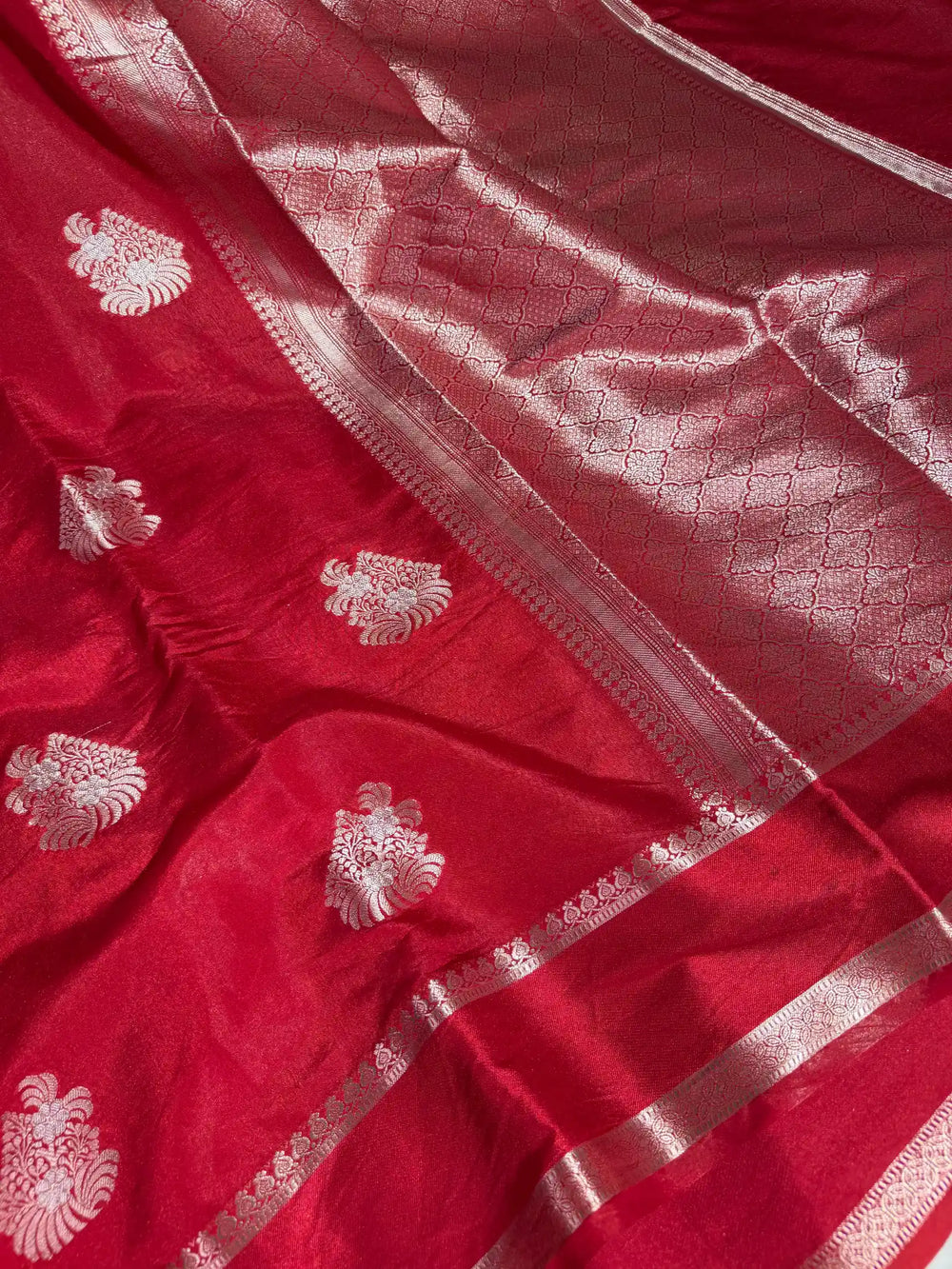 Light Maroon Chinia Silk Heritage Buta Weave Banarasi Saree