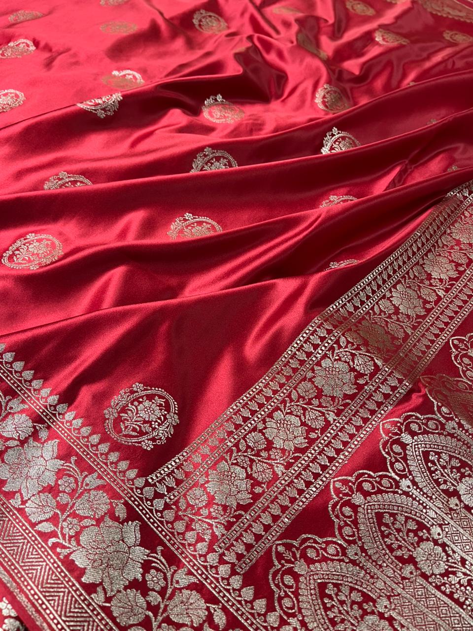 Light Maroon Mashru Katan Silk Eccentric Buta Banarasi Saree