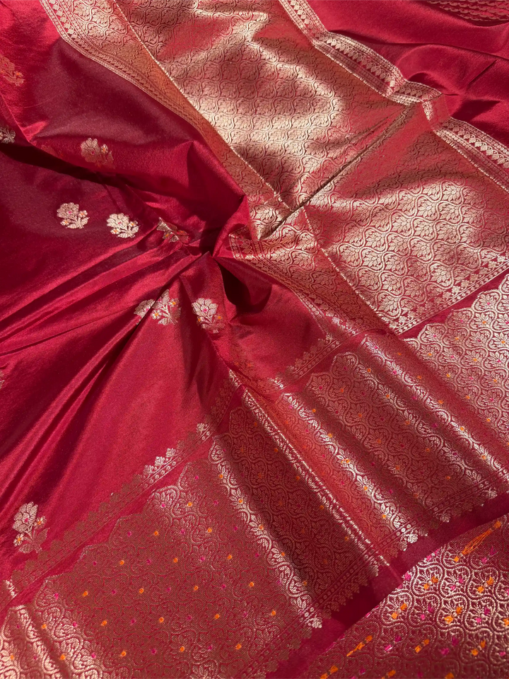 Light Maroon Viscose Chinia Silk Traditional Weave Banarasi Saree