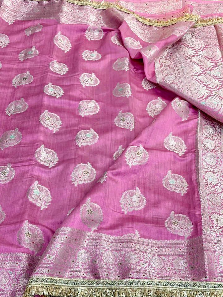 Light Pink Pure Chiniya Silk Lace Attached Banarasi Saree