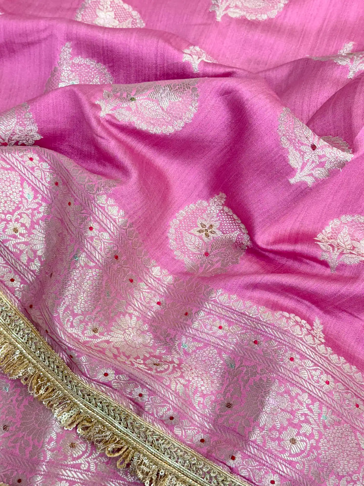 Light Pink Pure Chiniya Silk Lace Attached Banarasi Saree