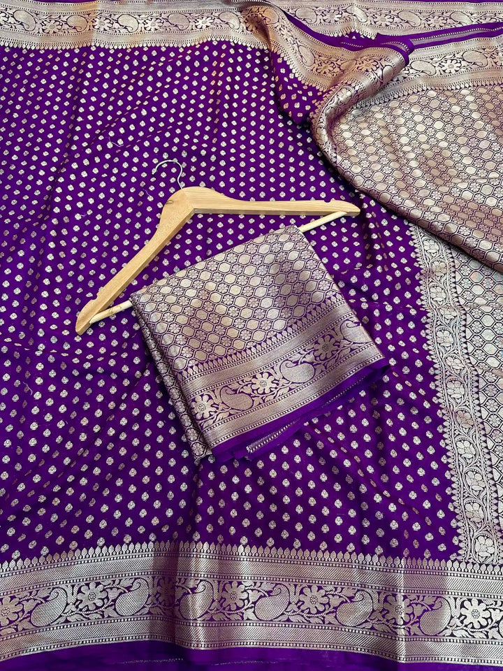 Light Purple Chiniya Silk Zari Buti Weave Banarasi Saree