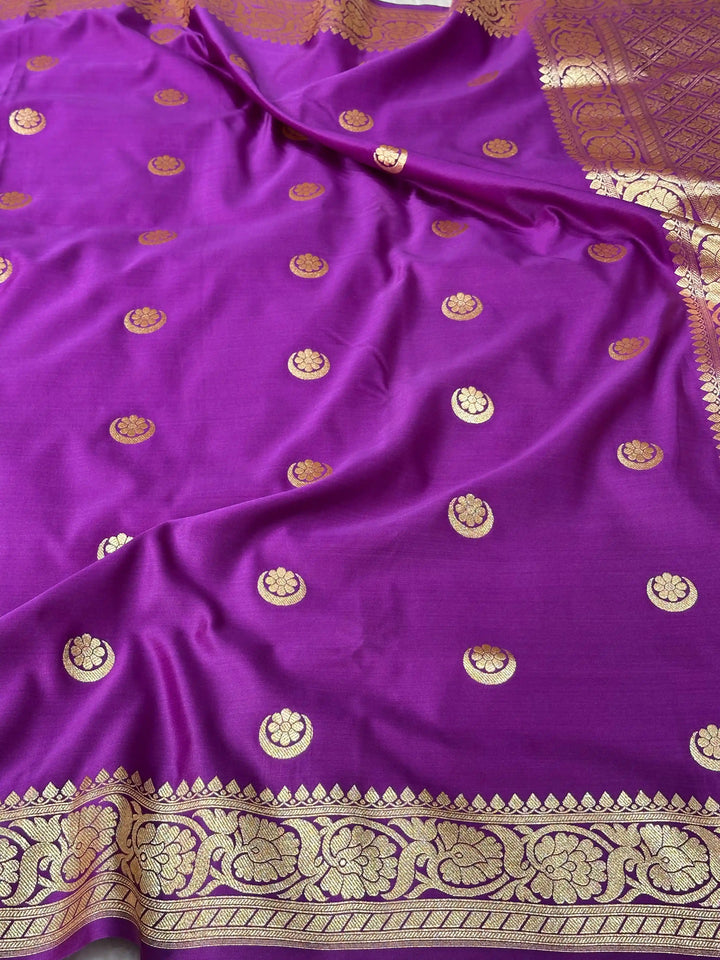 Light Purple Exclusive Satin Silk Banarasi Saree with Traditional Chand Taara Weave