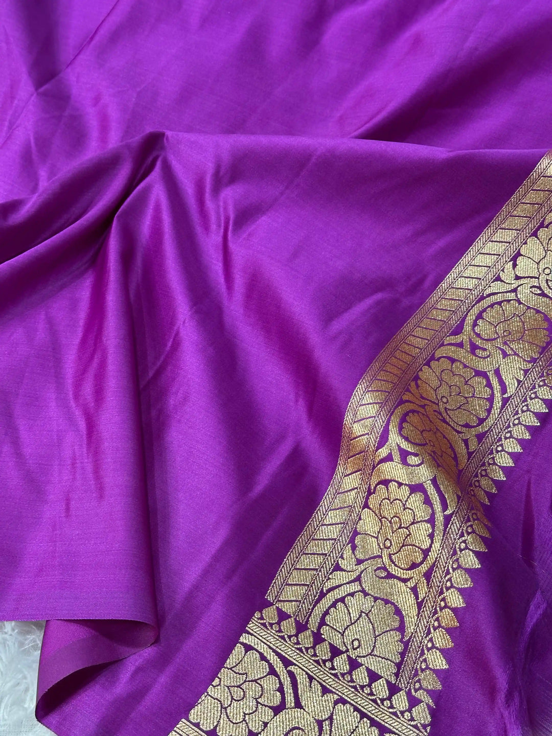 Light Purple Satin Silk Chand Tara Weave Banarasi Saree