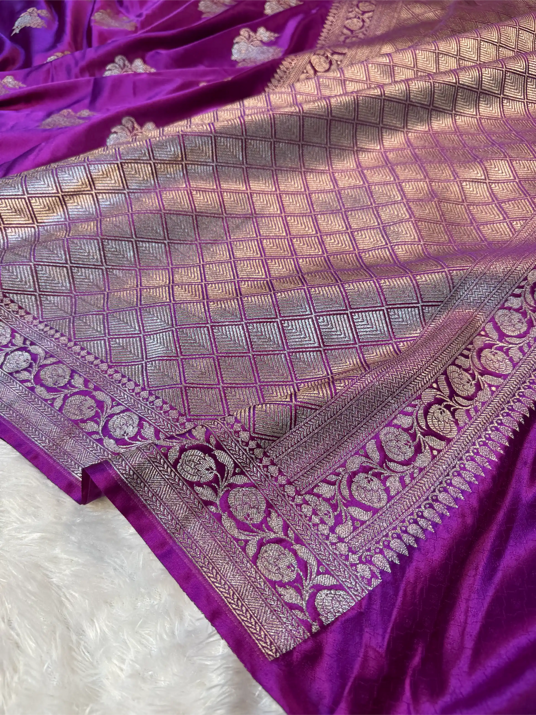 Light Purple Mashru Katan Silk Eccentric Banarasi Saree