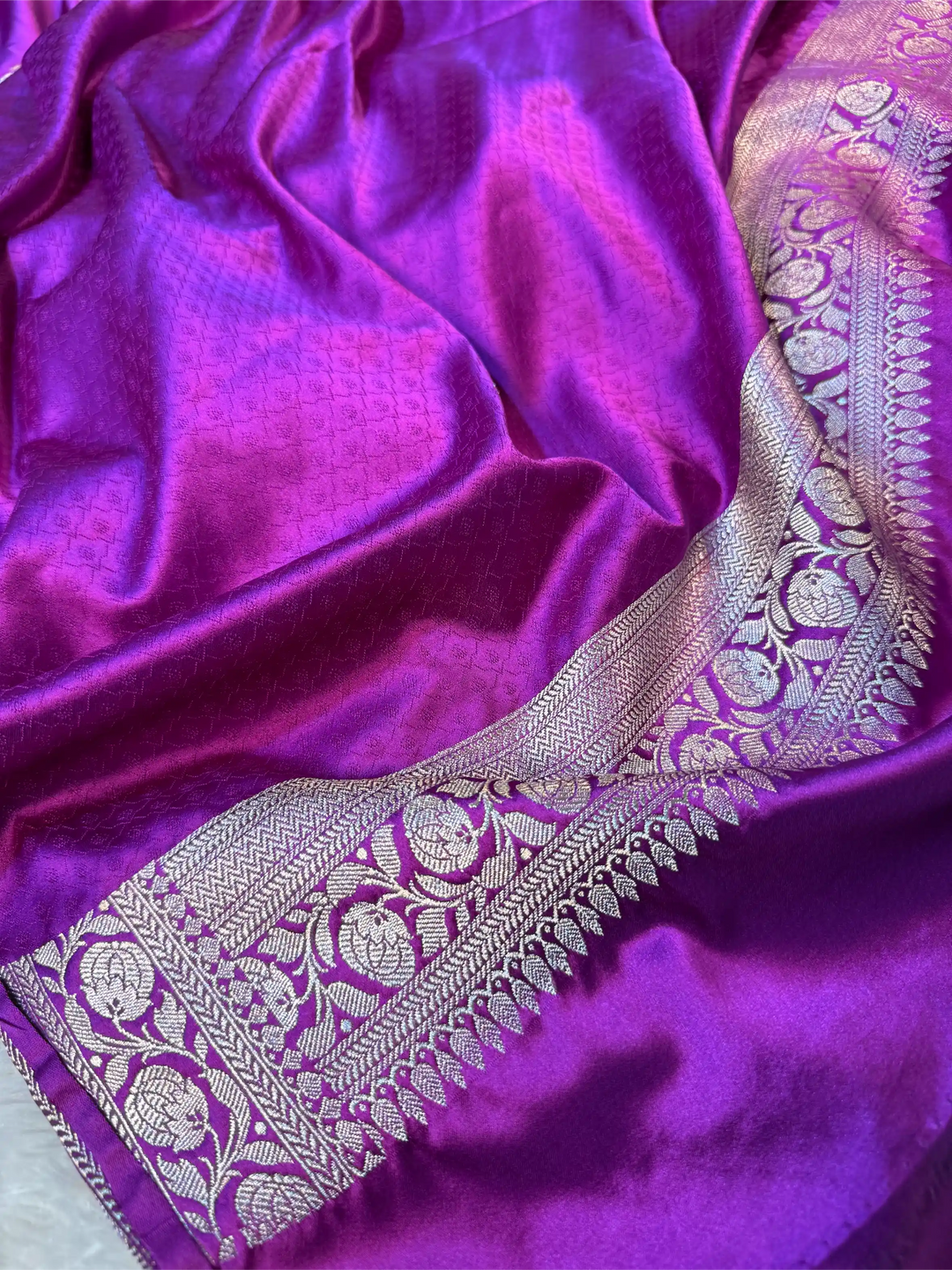 Light Purple Mashru Katan Silk Eccentric Banarasi Saree