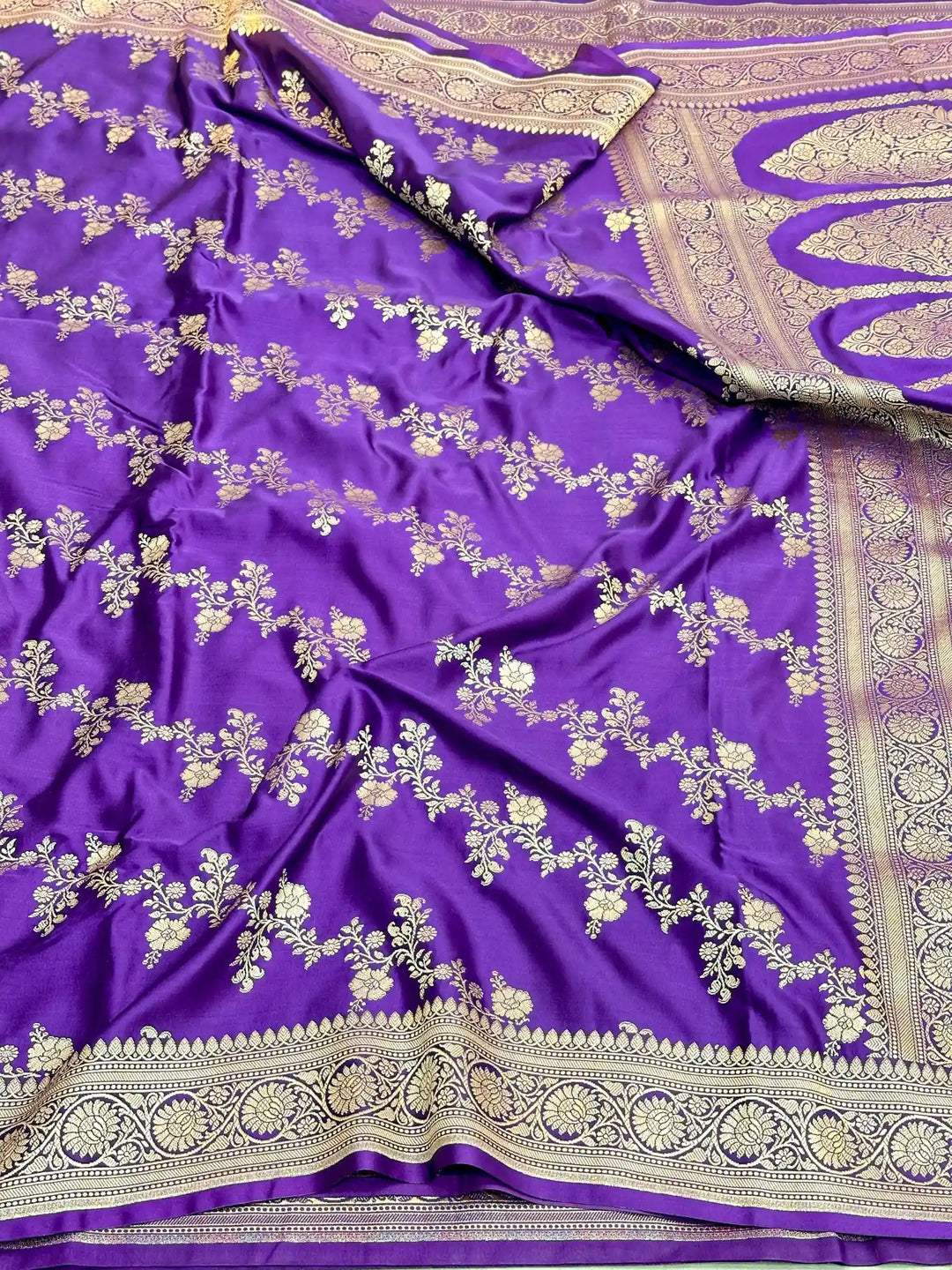 Light Purple Mashru Katan Silk Leheriya Weave Banarasi Saree