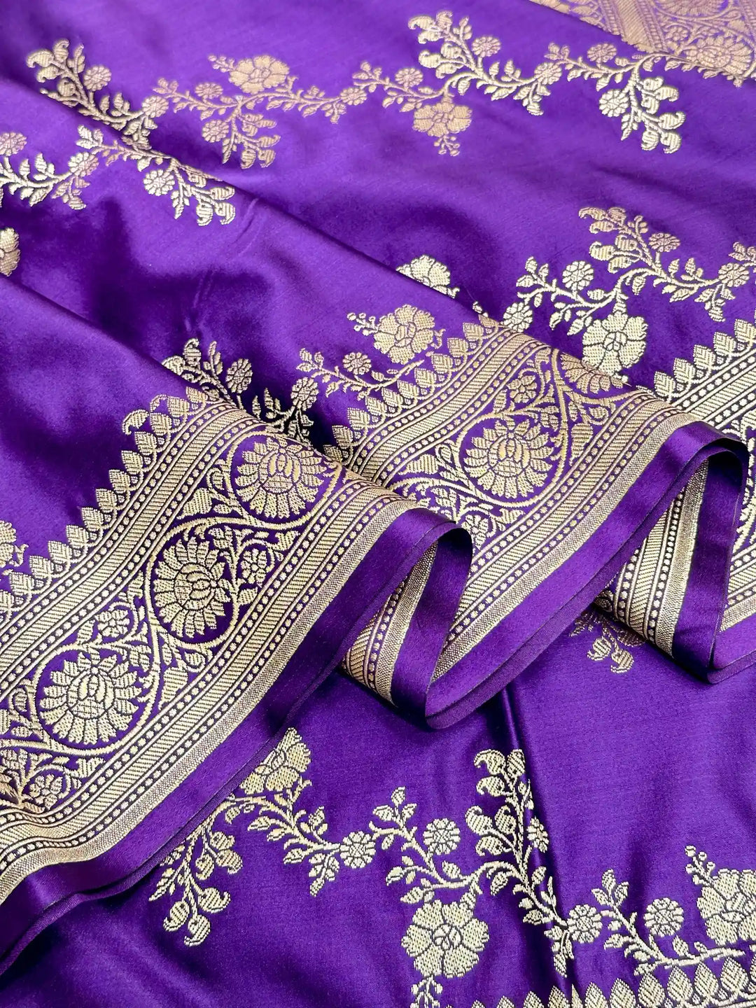 Light Purple Mashru Katan Silk Leheriya Weave Banarasi Saree