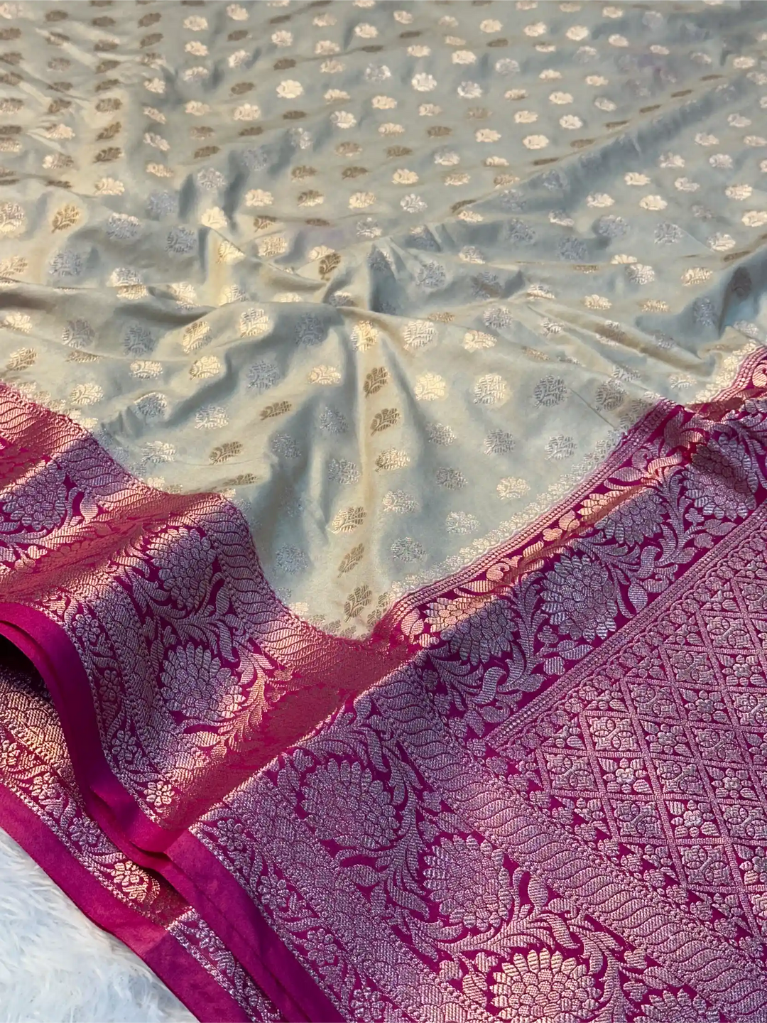 Light Tussar Chiniya Silk Khaddi Buti Banarasi Saree