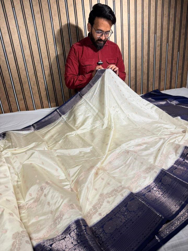 Light Cream Chinia Silk Intricate Weave Banarasi Saree