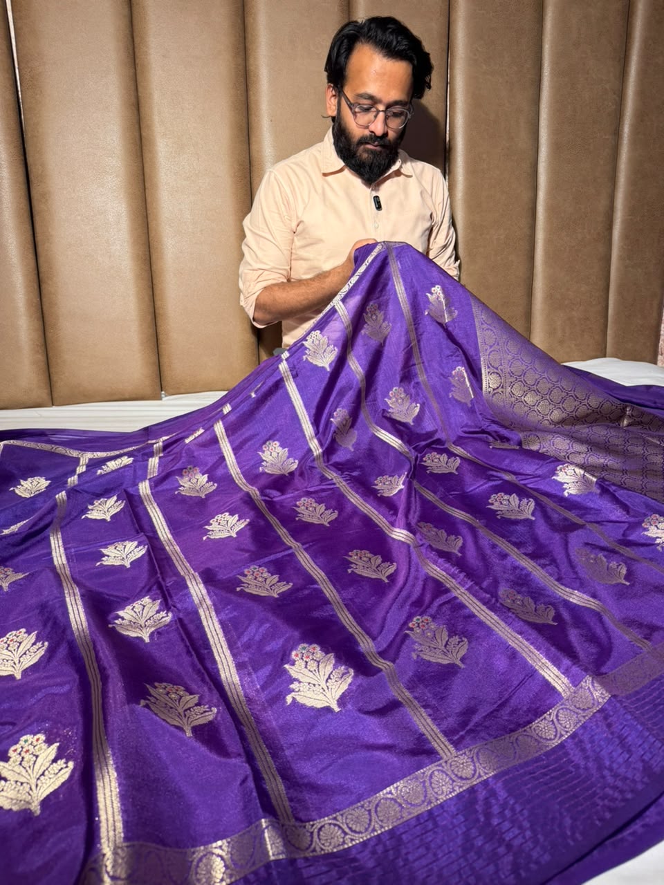 Light Purple Traditional Chinia Silk Banarasi Saree