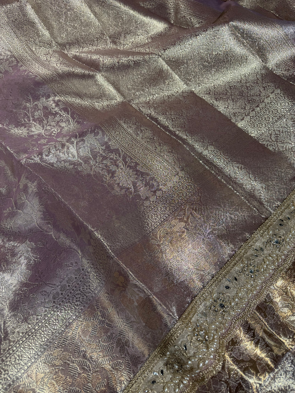 Lilac Shade Kanjivaram Embossed Tissue Designer Banarasi Saree