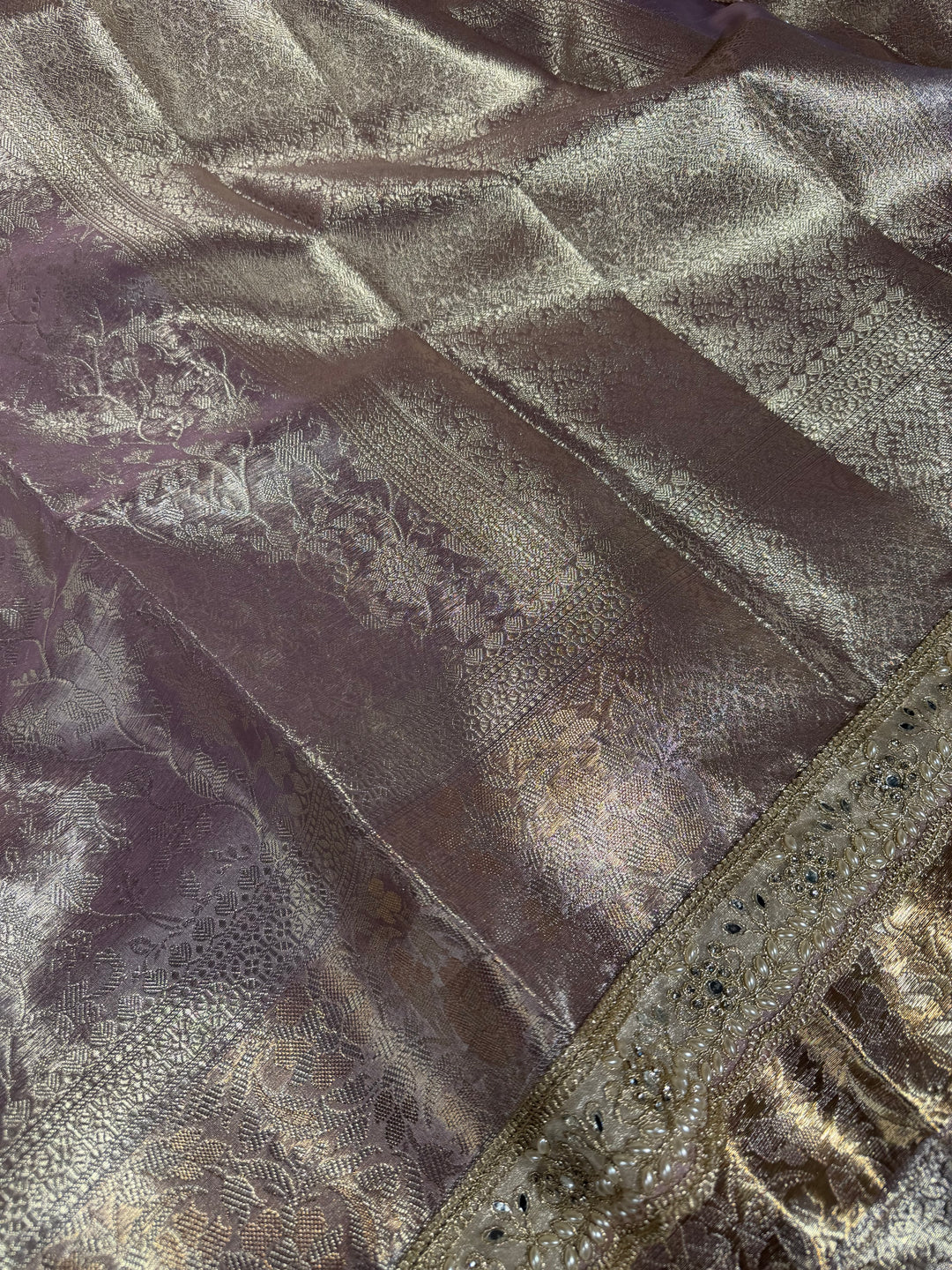 Lilac Shade Kanjivaram Embossed Tissue Designer Banarasi Saree