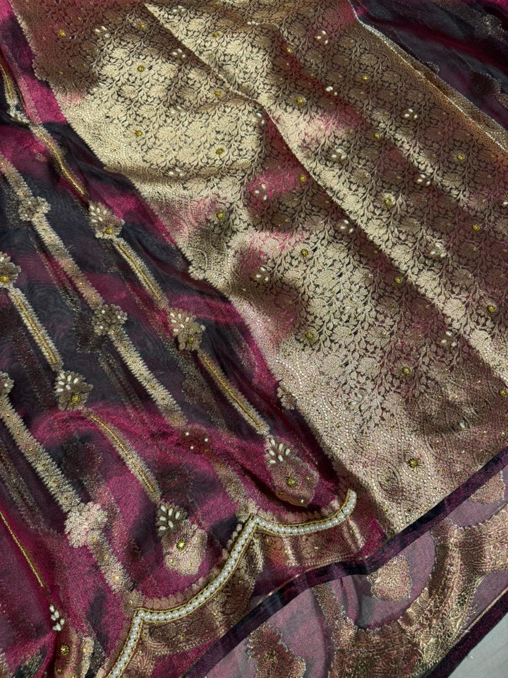 Magenta Scallop Tissue Silk Handwork Banarasi Saree