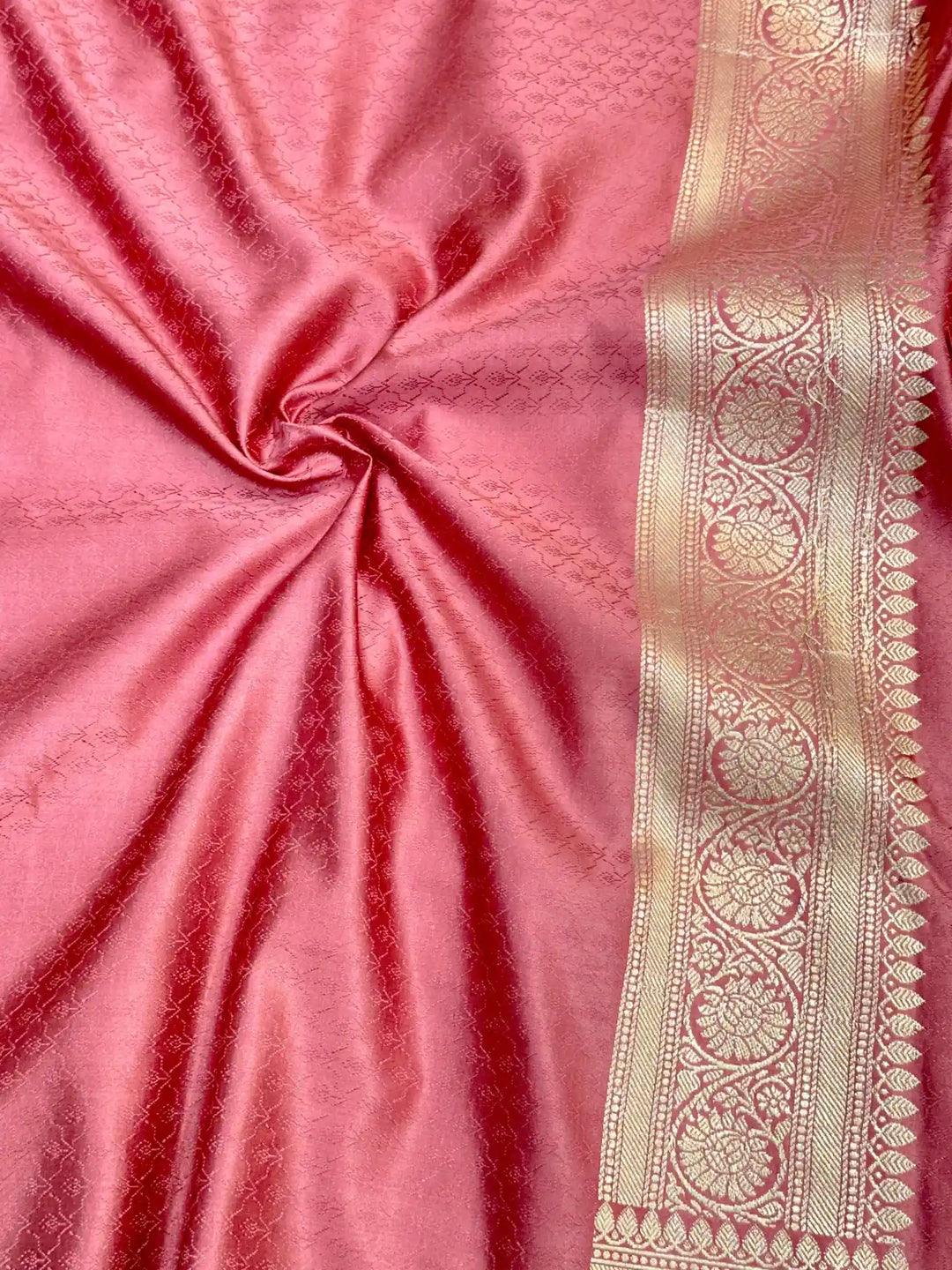 Mauve Mashru Katan Silk Leheriya Weave Banarasi Saree