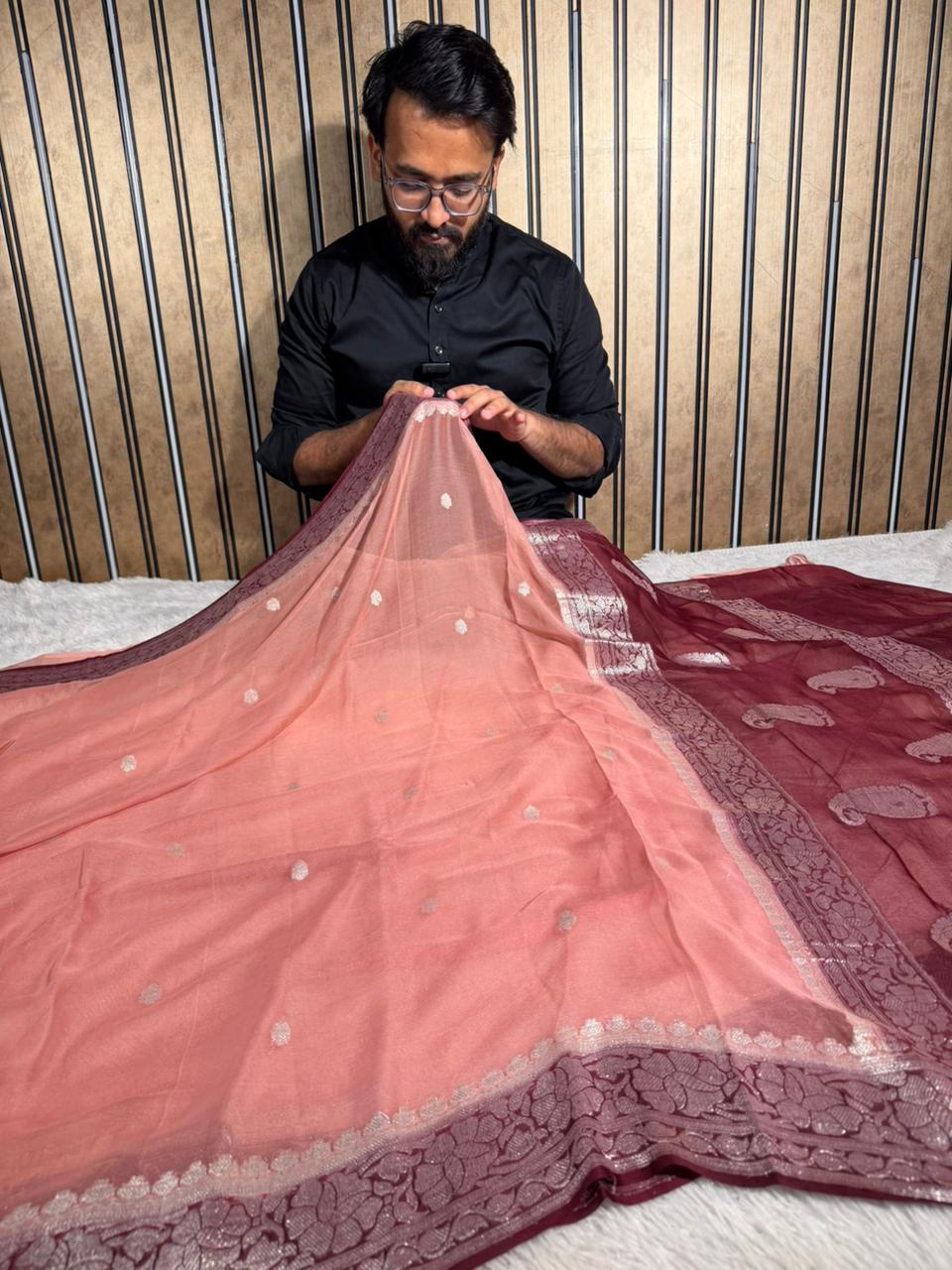 Mauve Peach Pure Khaddi Chiffon Silk Handwoven Banarasi Saree