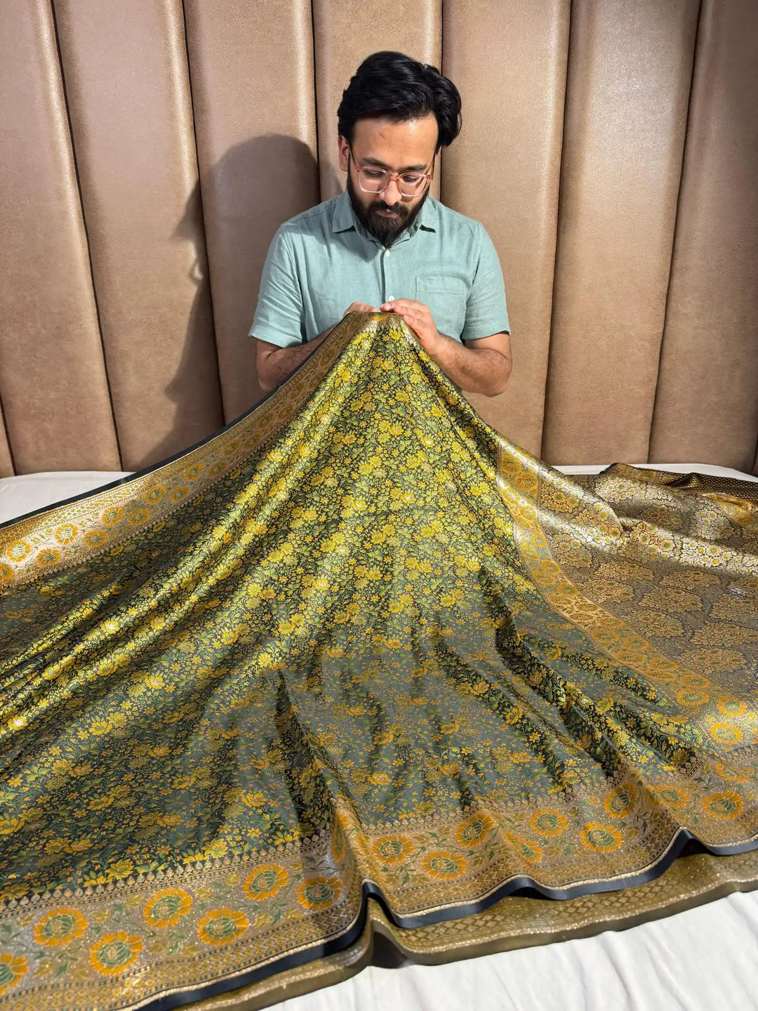 Mehandi Green Banarasi Pashmina Embossed Katan Silk Saree with Rich Pallu and Blouse