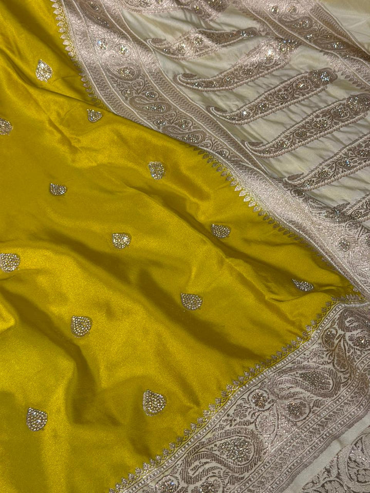 Mehendi Green Mashru Katan Premium Handwork Saree