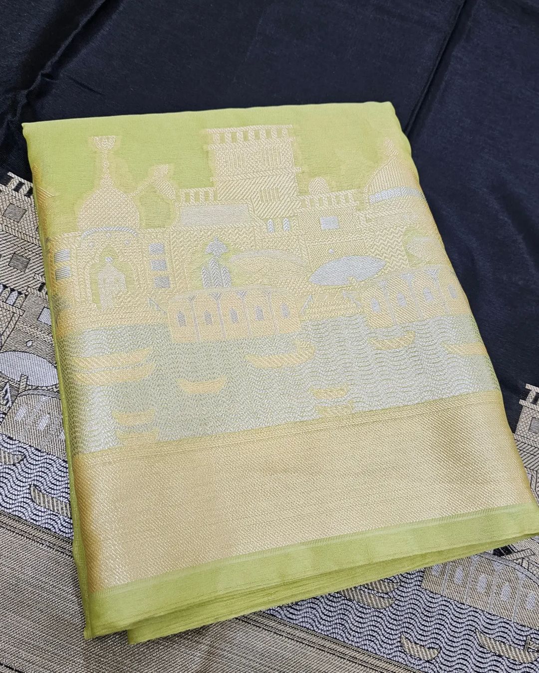 Mehndi Green Georgette Silk Ghat Pattern Banarasi Saree