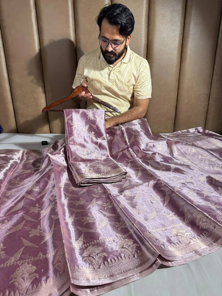 Metallic Lavender Kanjivaram Tissue Silk Saree with Rich Pallu and Blouse